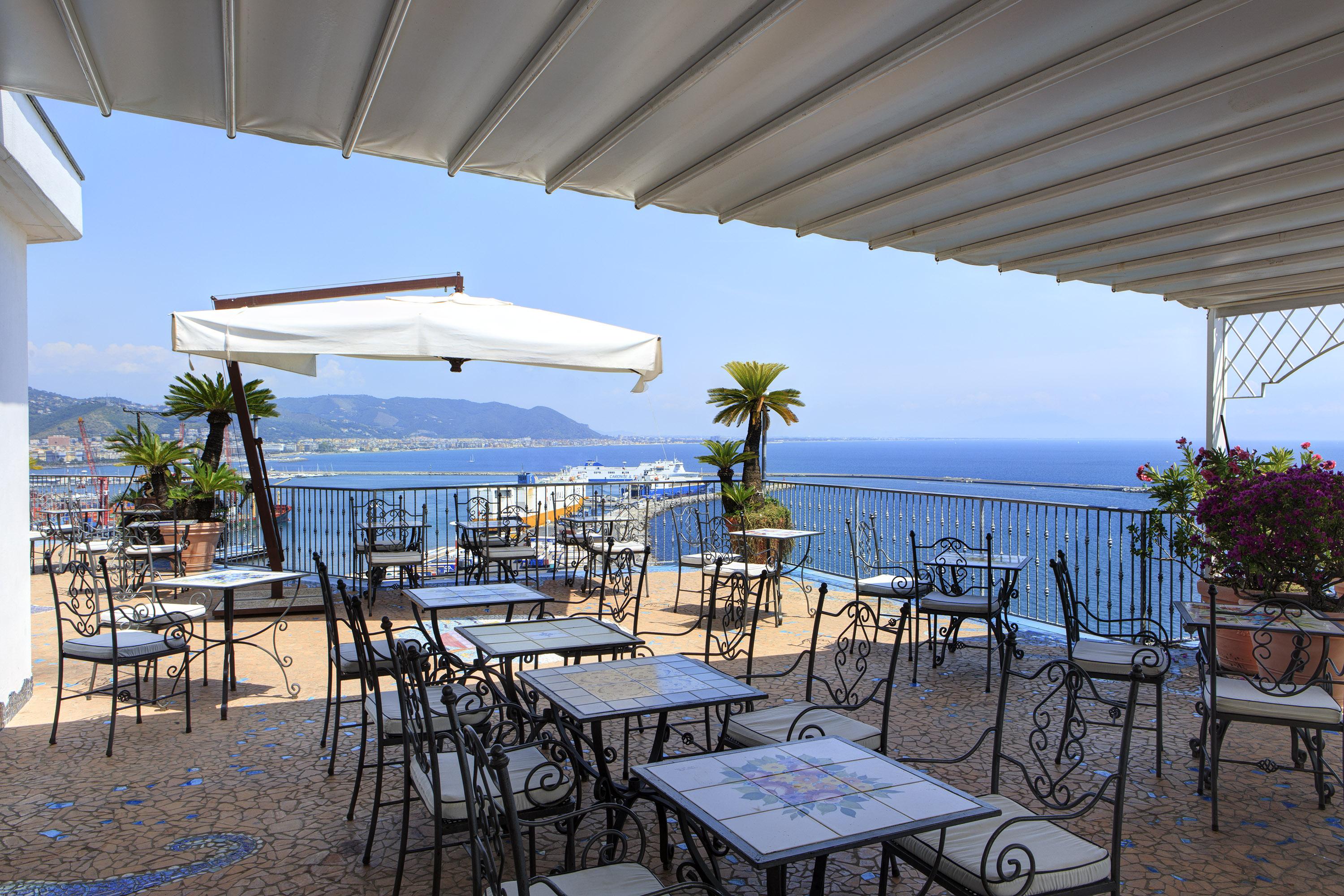 Lloyd'S Baia Hotel Vietri Esterno foto