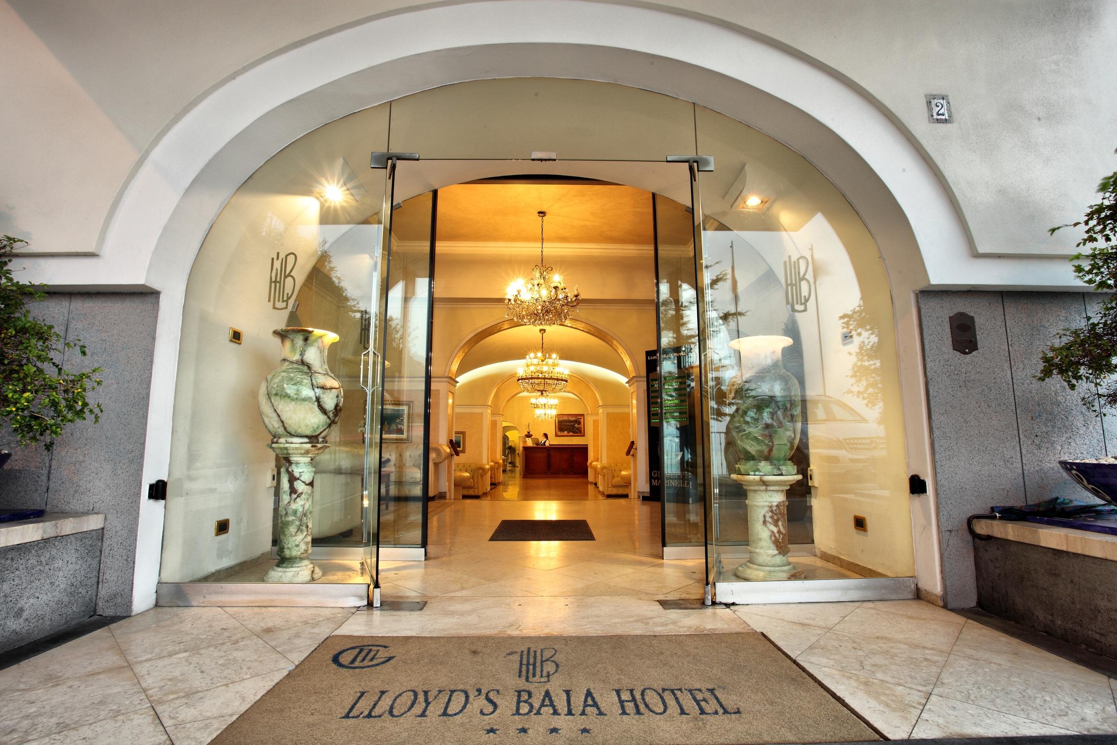 Lloyd'S Baia Hotel Vietri Esterno foto