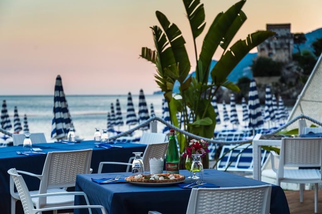 Lloyd'S Baia Hotel Vietri Esterno foto
