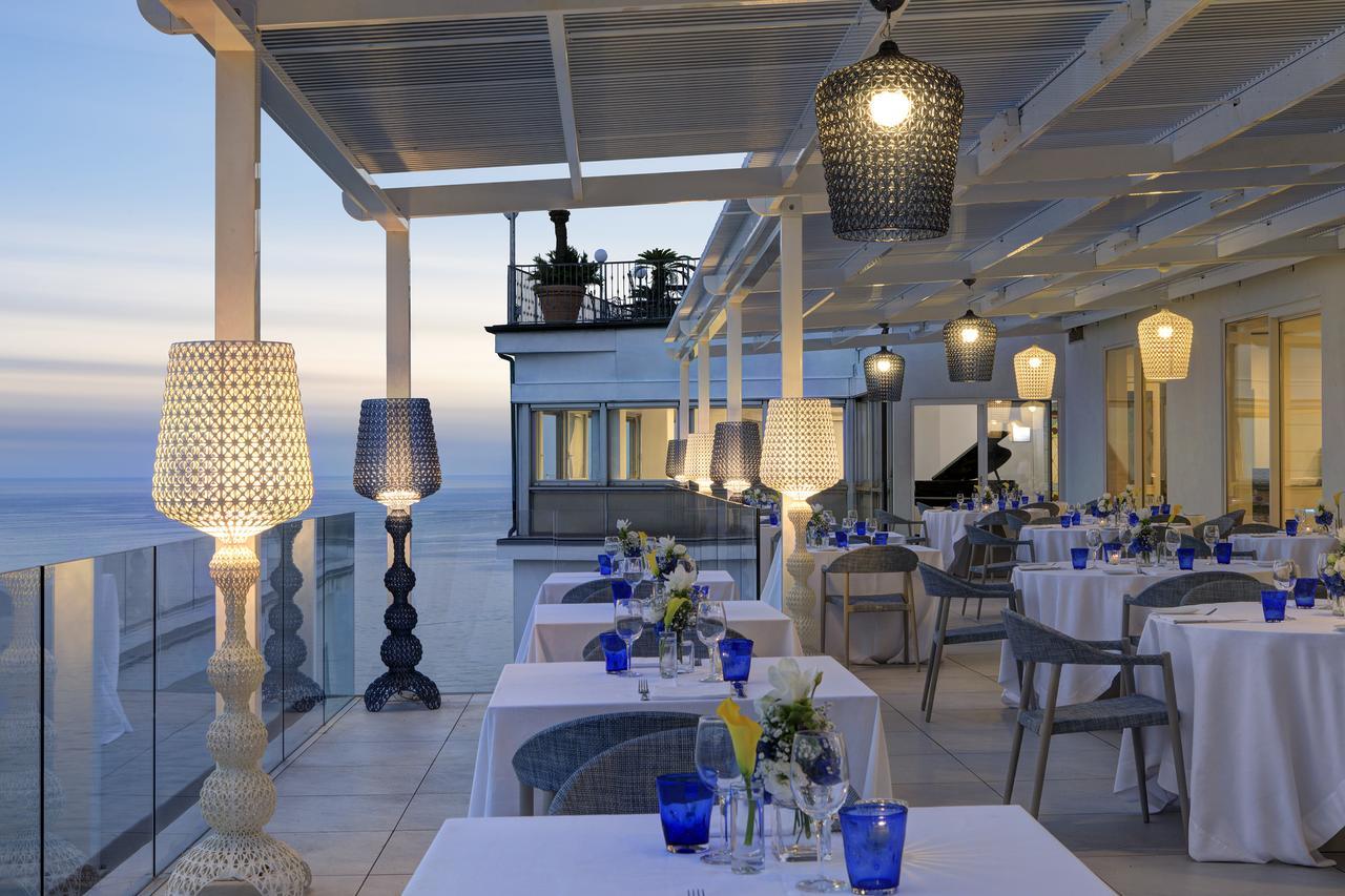 Lloyd'S Baia Hotel Vietri Esterno foto